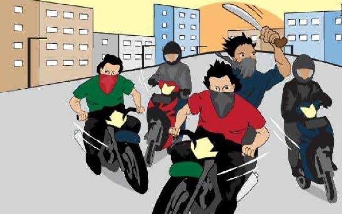126 Remaja dan 49 Motor Ditangkap Polisi di Jatinegara, Konvoi Bawa Miras