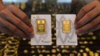Harga Emas Antam Stagnan di Rp 3 Juta, Waktunya Jual atau Tahan?
