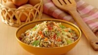Cara Masak Nasi Goreng Sederhana dengan 2 Bahan saja Cara Masak Nasi Goreng Sederhana dengan 2 Bahan saja