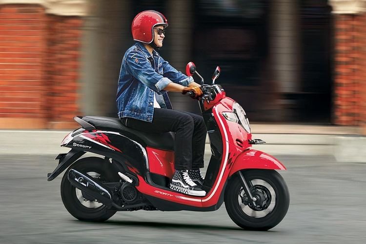 Cara hindari rem blong saat turunan pada motor matik