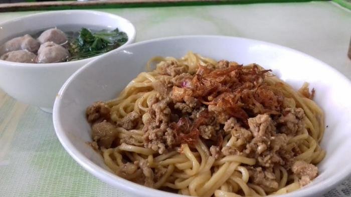 Mudik Lebaran 2026 ke Bogor? 5 Kuliner Legendaris yang Harus Dicoba, Termasuk Bir Kotjok