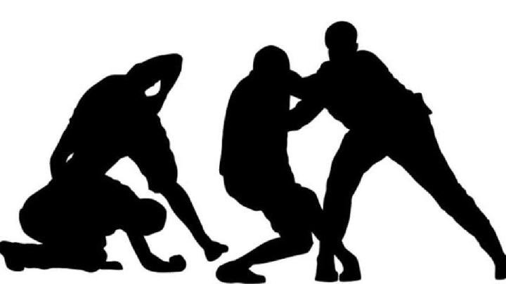 Pemuda Maluku Bentrok, Satu Tewas Pemuda Maluku Bentrok, Satu Tewas