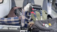 Pemudik disabilitas kembali ke Jakarta naik kereta, singgung gerbong khusus kursi roda