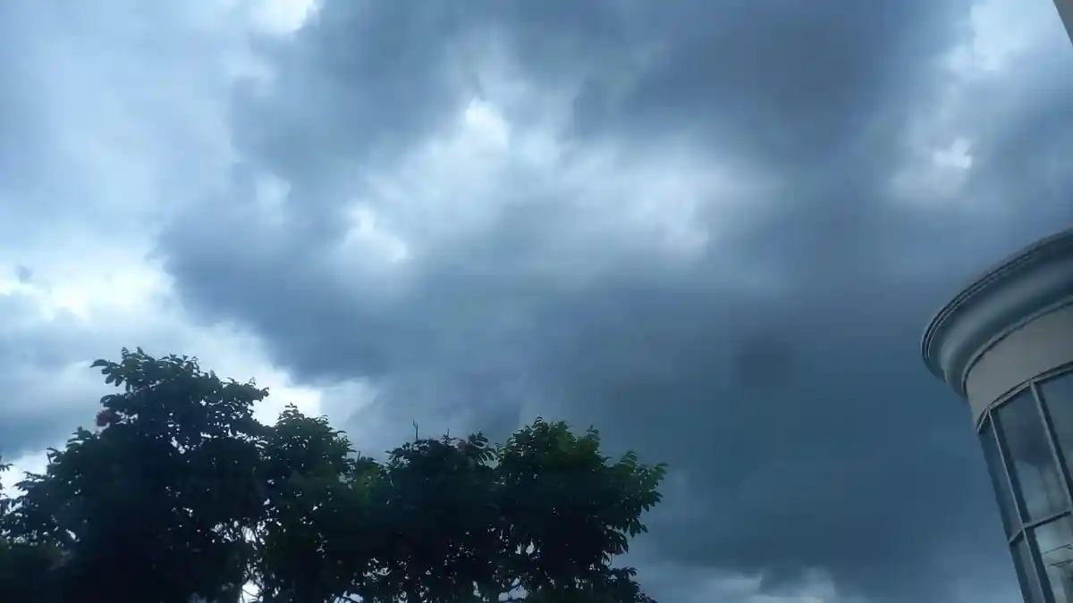 Prakiraan Cuaca Akhir Pekan Sulawesi Tenggara 28 Maret 2026: Pagi Cerah, Sore Hujan Potensial