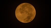 8 Fenomena Langit yang Akan Muncul pada April 2026, Catat Waktunya!