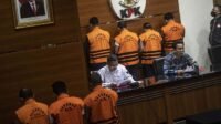 Bupati Cilacap Ditangkap KPK, Dibawa ke Jakarta Naik Kereta Usai Diperiksa 5 Jam