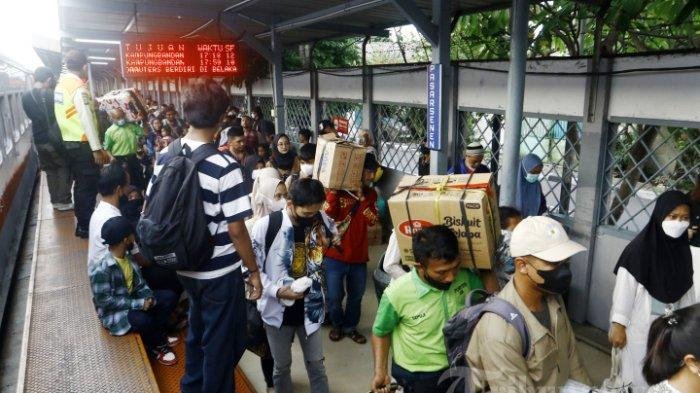 Arus Balik di BIM Capai 11.584 Penumpang, Jakarta Jadi Rute Utama Pasca WFA Berakhir Arus Balik di BIM Capai 11.584 Penumpang, Jakarta Jadi Rute Utama Pasca WFA Berakhir
