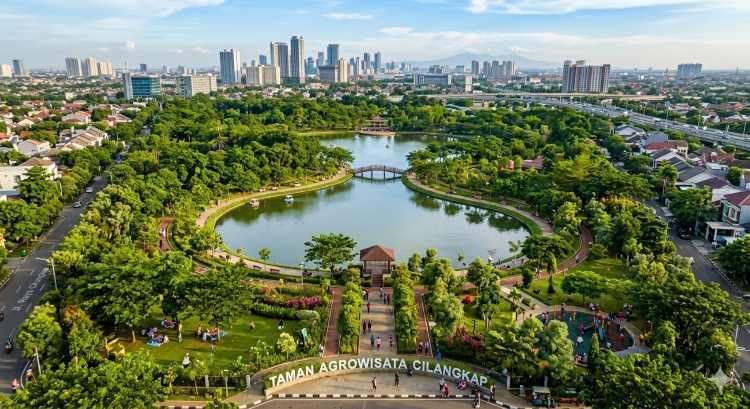 10 Wisata Gratis di Jakarta Timur Terbaru & Paling Hits